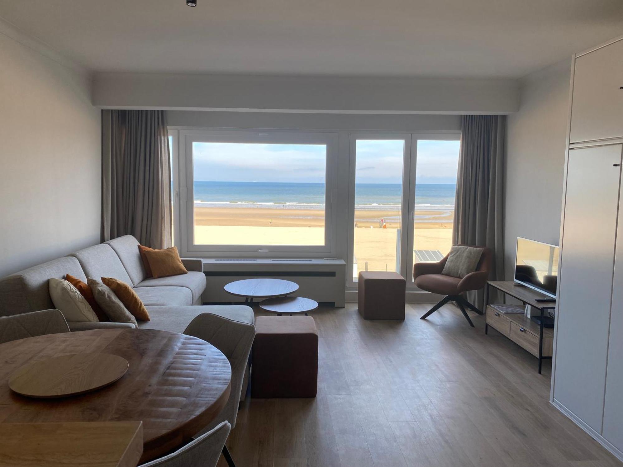 Studio Saint-Tropez أوستيند المظهر الخارجي الصورة